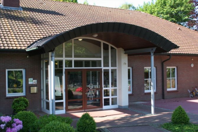 Kindergarten Kiga St. Josef-Haupteingang