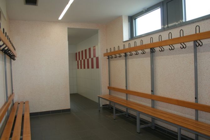 Sporthalle Quakenbrueck Neustadt-Umkleide