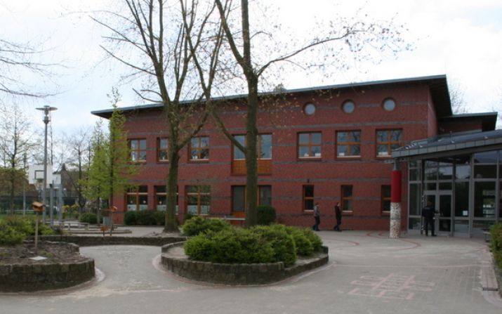 Grundschule Quakenbrueck Neustadt-Schulhof